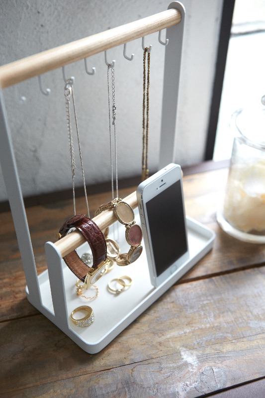 Tosca accessory stand for jewelry, watches, and small items